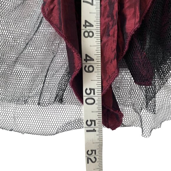 Vintage Red Prom Dress with Timeless Elegance - Picture 14 of 16